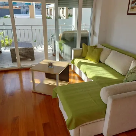 New! Coplex In Near The Sea 3* Makarska